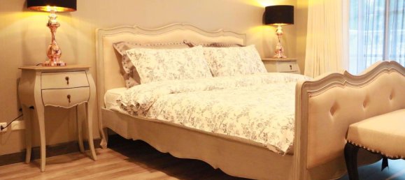 3 bedrooms Condo in Khlong Toei, Thailand No. 9819 8