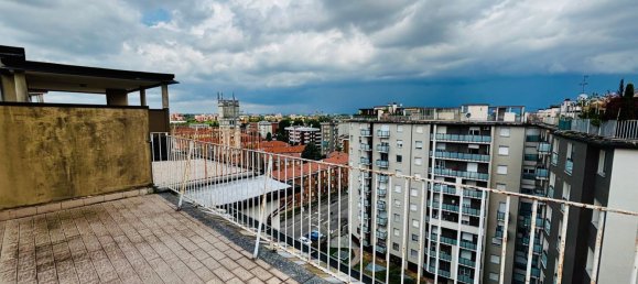 4غرفة منزل ذو طابقين في Rho, Italy رقم 261214 15