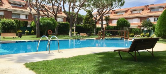 3 bedrooms Townhouse in Gava, Spain No. 138 3