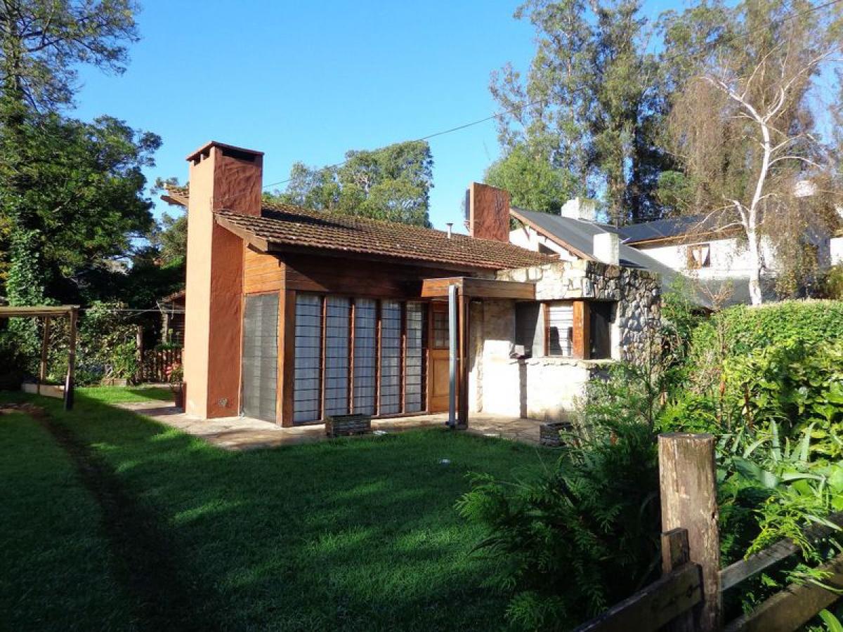 2 bedrooms House in Mar del Plata, Argentina No. 95288