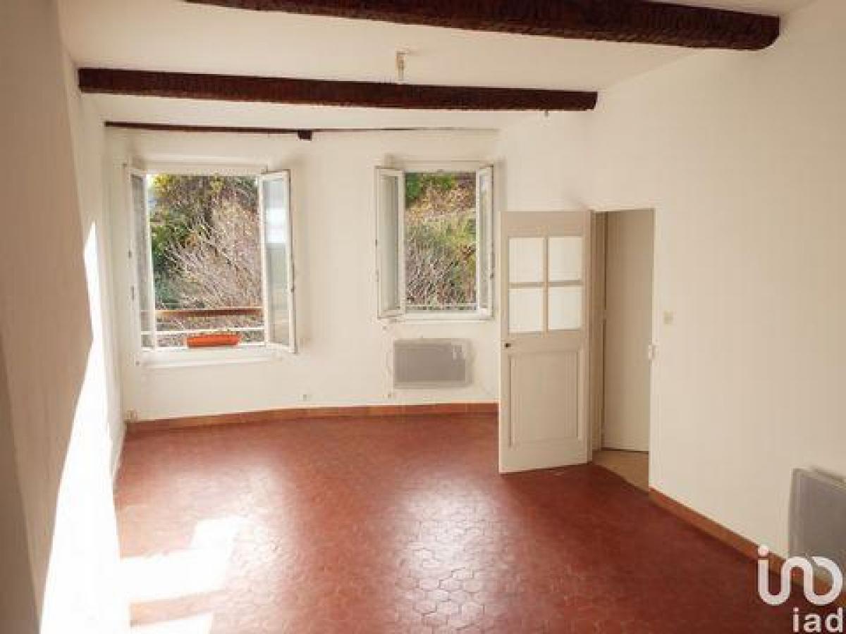 2 bedrooms House in Seillans, France No. 7601