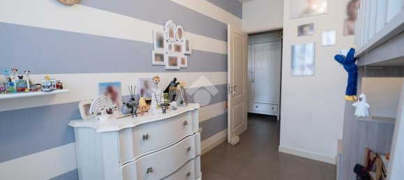 3 bedrooms Apartment in Prato, Italy No. 319373 25