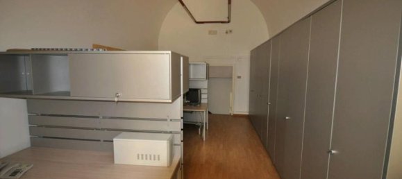 120m² Garage in Ragusa, Italy No. 151406 8