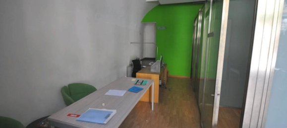 120m² Garage in Ragusa, Italy No. 151406 2