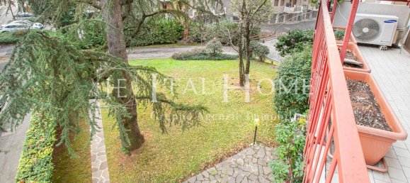 4 rooms Apartment in Bergamo, Italy No. 5512 6
