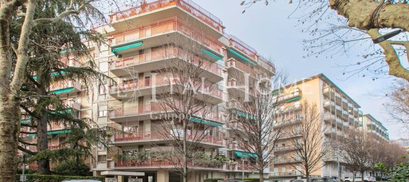 4 rooms Apartment in Bergamo, Italy No. 5512 7