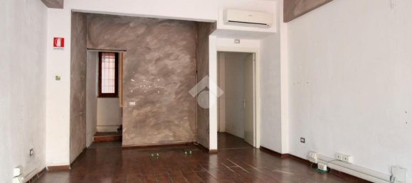 45m² Commercial property in Pisa, Italy No. 344636 5