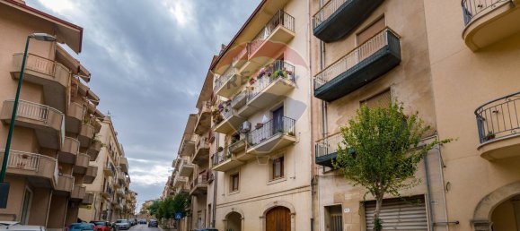 5غرفة شقة في Salemi, Italy رقم 88971 24