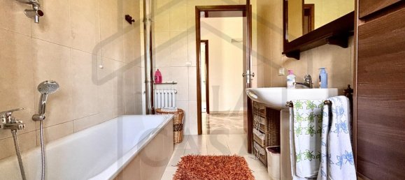 Villa de 4 divisões em Due Carrare, Italy N.º 129282 16