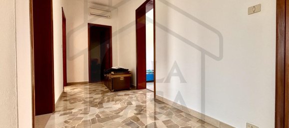 Villa de 4 divisões em Due Carrare, Italy N.º 129282 14