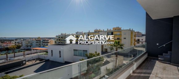 Пентхаус с 3 спальнями в Montenegro, Португалия № 110182 4