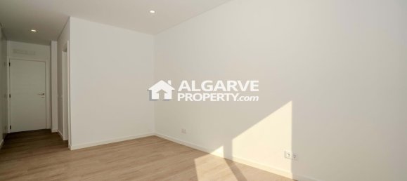 Пентхаус с 3 спальнями в Montenegro, Португалия № 110182 6