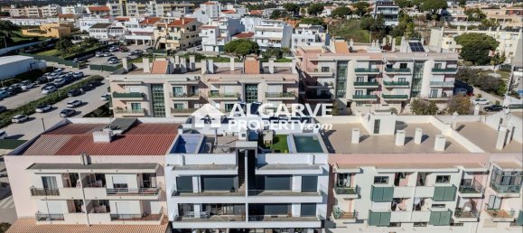 Пентхаус с 3 спальнями в Montenegro, Португалия № 110182 19