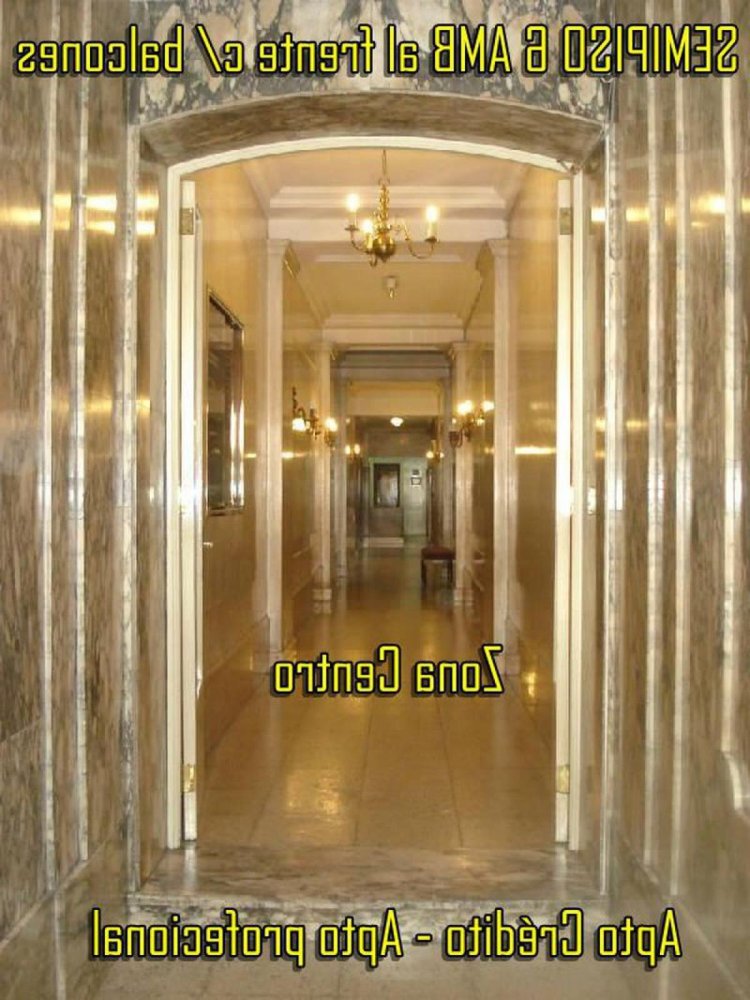 5 bedrooms Apartment in Mar del Plata, Argentina No. 71297