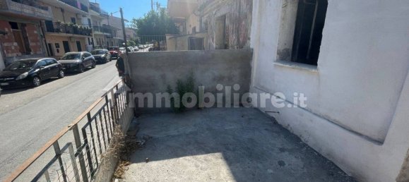 1 bedroom Apartment in San Lorenzo, Italy No. 250984 2