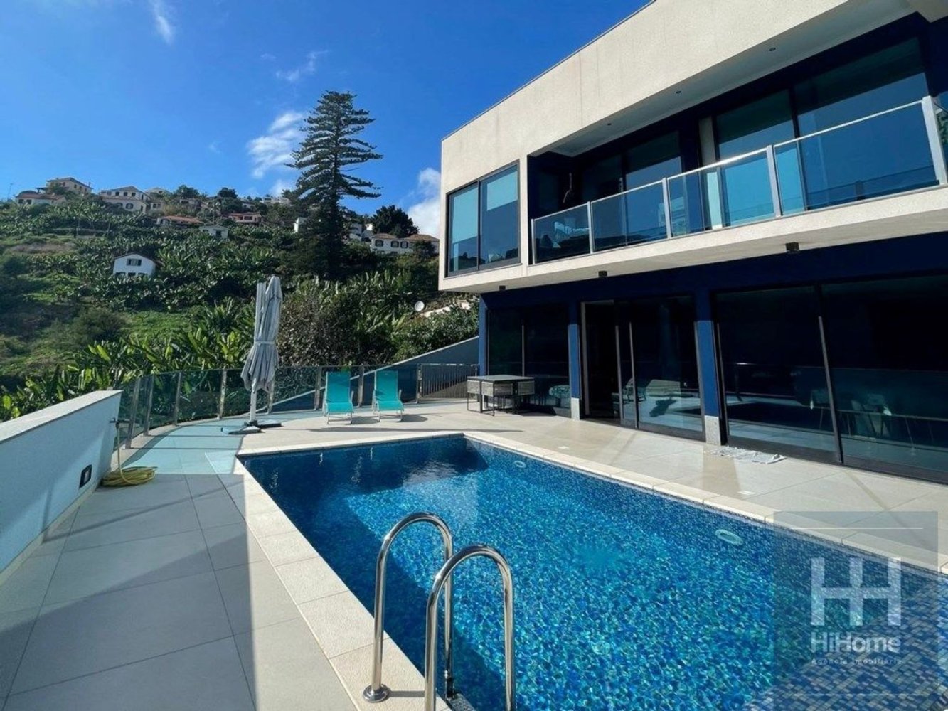 3 bedrooms House in Funchal, Portugal No. 145322