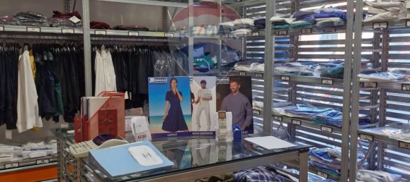  عقار تجاري في Catania, Italy 90متر مربع رقم 304357 17