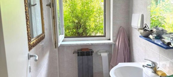 4-salle Villa à Arizzano, Italy No. 281165 33