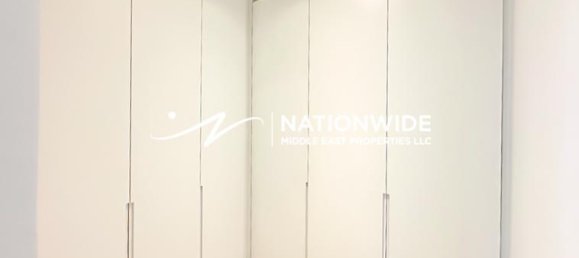 3 bedrooms Apartment in Abu Dhabi, UAE No. 108075 9