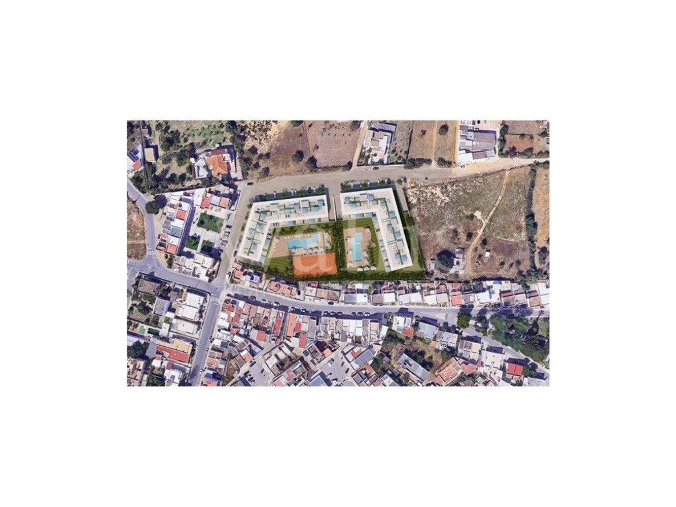Terreno em Quelfes, Portugal 9108 m² N.º 107858