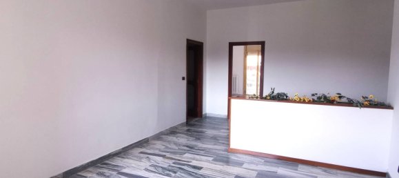 5-Zimmer Wohnung in Avellino, Italy, Nr. 303588 3