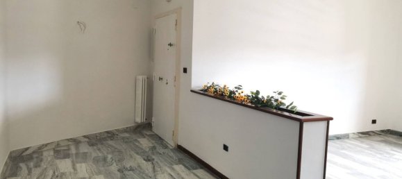 5-Zimmer Wohnung in Avellino, Italy, Nr. 303588 14