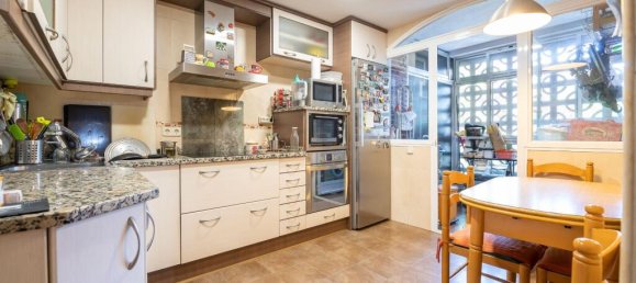 4 bedrooms Apartment in Mostoles, Spain No. 217874 18