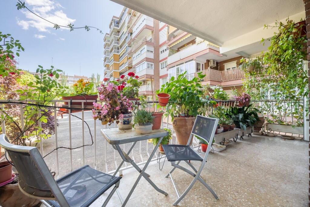 4 bedrooms Apartment in Mostoles, Spain No. 217874