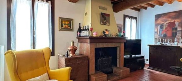 5 غرف نوم فيلا في San Possidonio, Italy رقم 59999 31