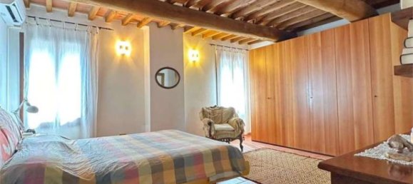 5 غرف نوم فيلا في San Possidonio, Italy رقم 59999 13