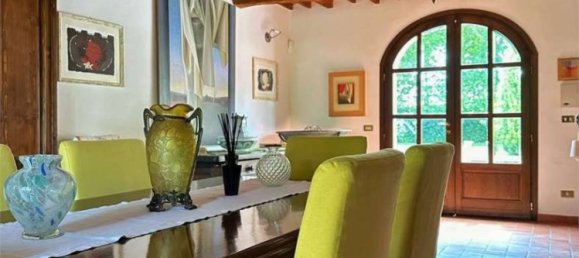 5 غرف نوم فيلا في San Possidonio, Italy رقم 59999 48