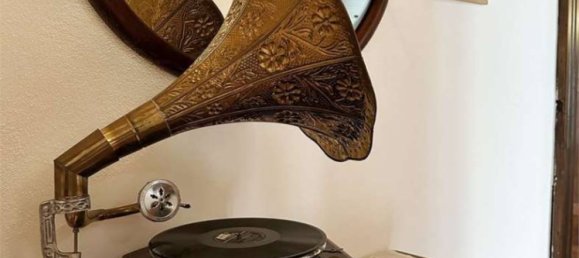 5 غرف نوم فيلا في San Possidonio, Italy رقم 59999 25