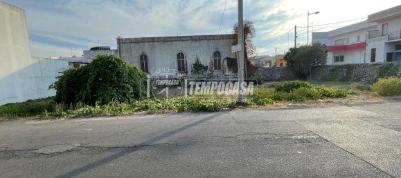  قطعة أرض في Corigliano d'Otranto, Italy 480متر مربع رقم 104063 5