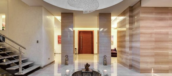 Villa de 5 dormitorios en Dubai, UAE No. 7030 14