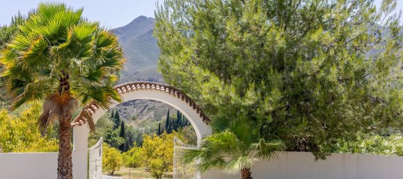 4 bedrooms House in Alhaurin el Grande, Spain No. 54724 3