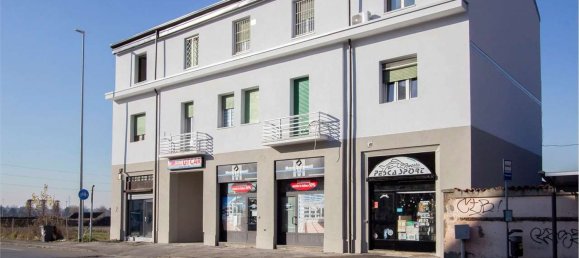 2-Zimmer Wohnung in Monza, Italy, Nr. 238790 2