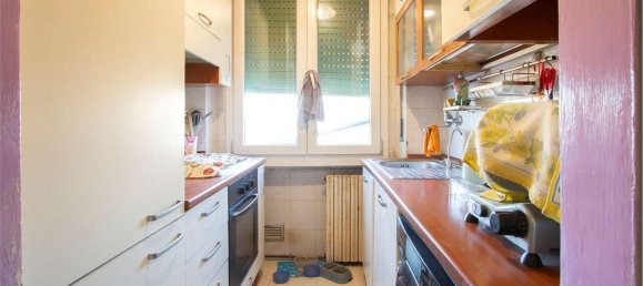 2-Zimmer Wohnung in Monza, Italy, Nr. 238790 10