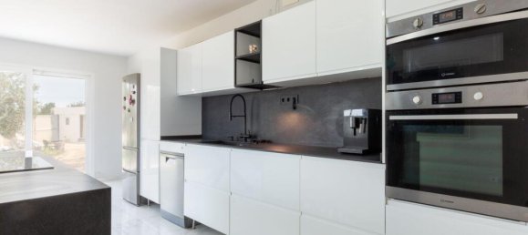 4 bedrooms Villa in Betera, Spain No. 167524 4