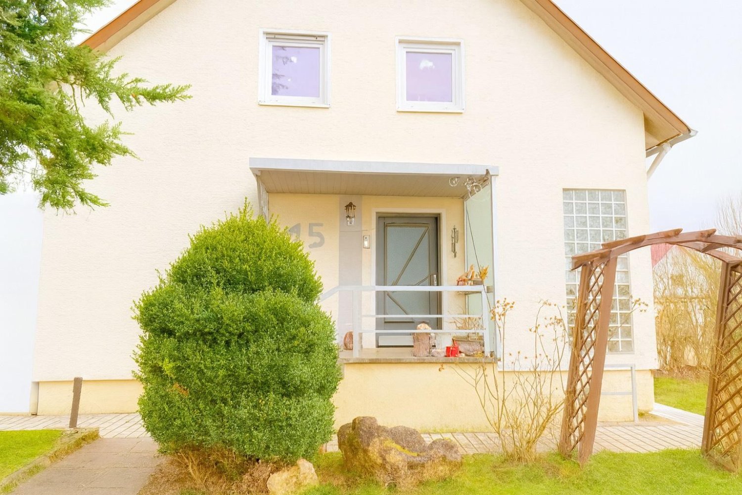 7-salle Maison à Heidenheim, Germany No. 370064