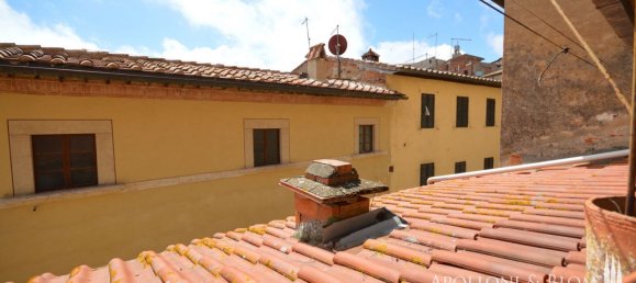 3 bedrooms Apartment in Montepulciano, Italy No. 52837 19