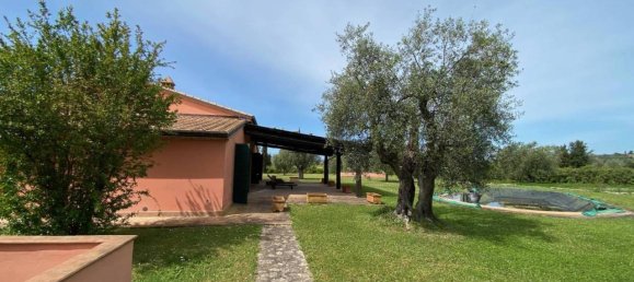 Вилла с 5 комнатами в Мальяно ин Тоскана, Италия № 107289 16