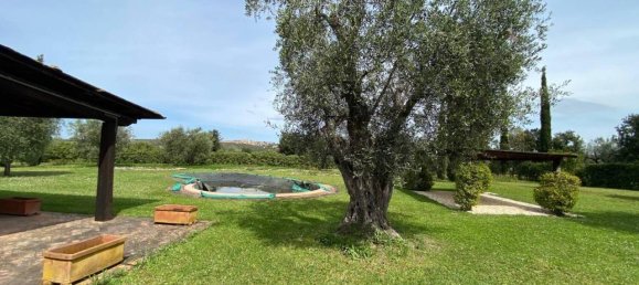 Вилла с 5 комнатами в Мальяно ин Тоскана, Италия № 107289 18