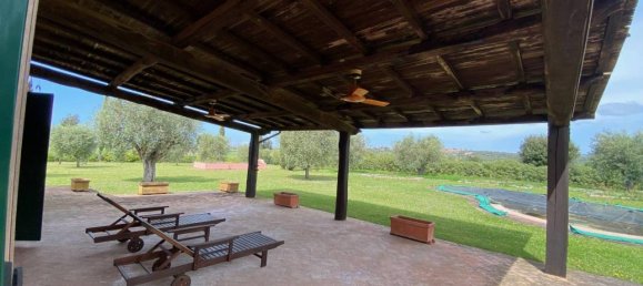 Вилла с 5 комнатами в Мальяно ин Тоскана, Италия № 107289 2