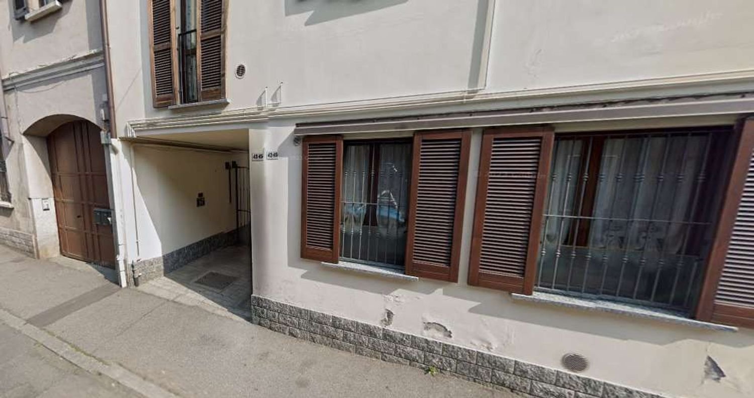 Apartamento de 2 divisões em Seregno, Italy N.º 185365