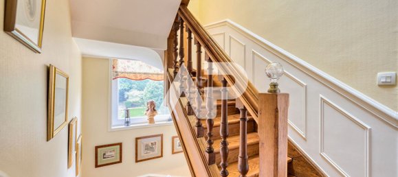 6 bedrooms House in Sevres, France No. 169258 7