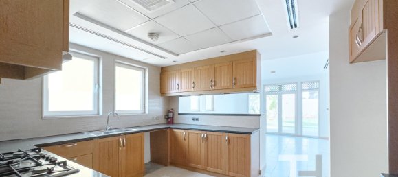 3 غرف نوم فيلا في Jumeirah Park, UAE رقم 95659 9