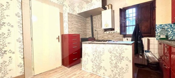 2 bedrooms House in Palaia, Italy No. 21966 2