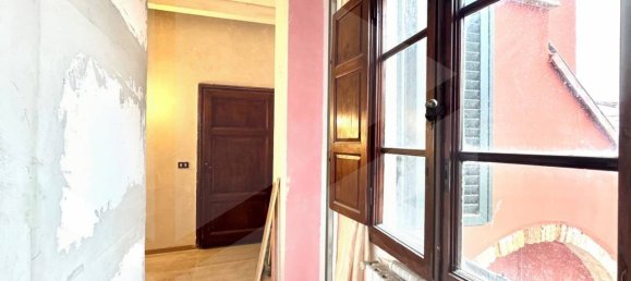 2 bedrooms House in Palaia, Italy No. 21966 6