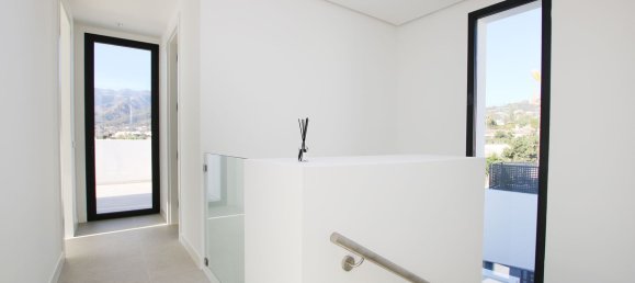 4 غرف نوم فيلا في Marbella, Spain رقم 99111 37