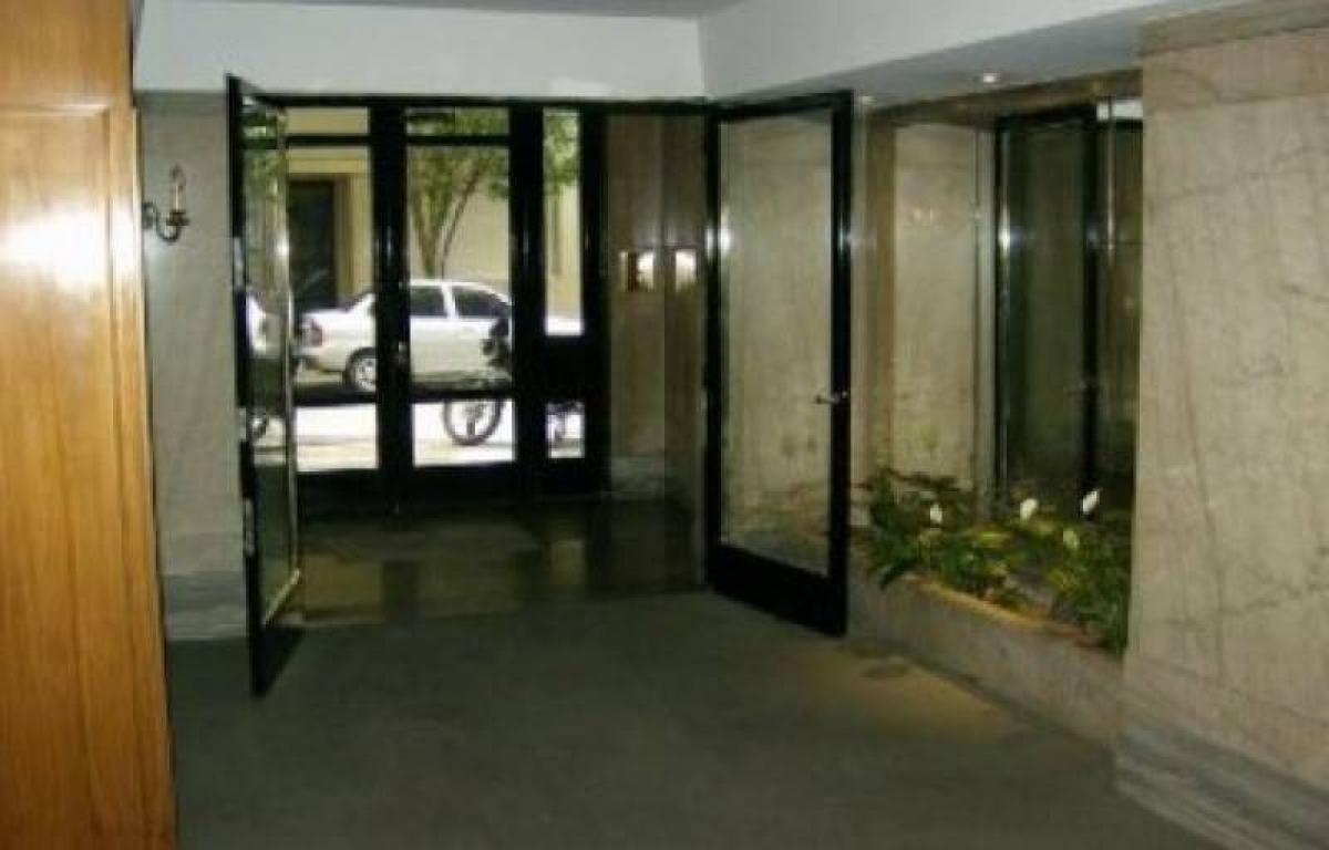 226m² Office in Buenos Aires, Argentina No. 108582